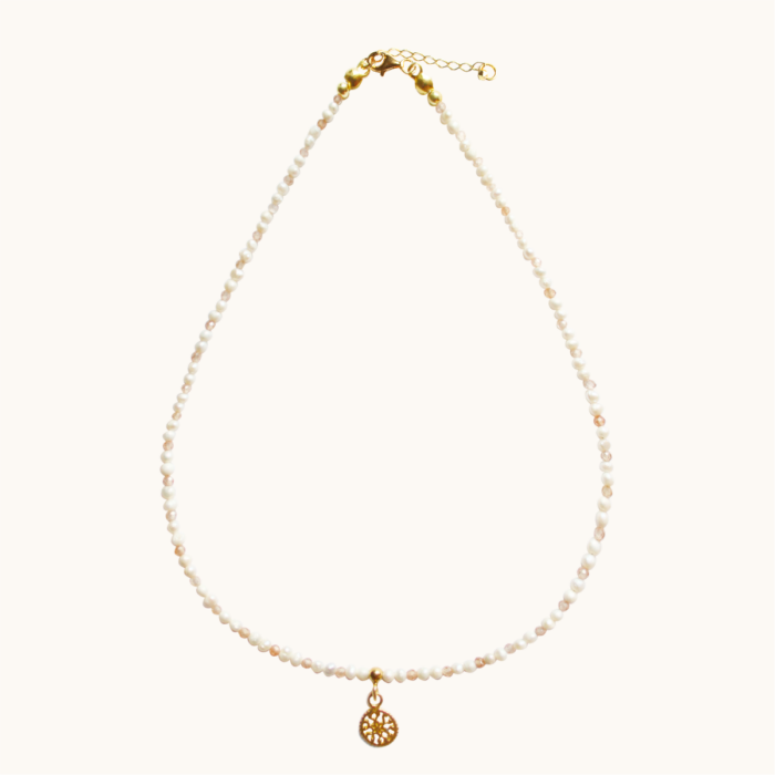 N31 Naszyjnik z pereł i cyrkonii oraz srebra pozłacanego 24K