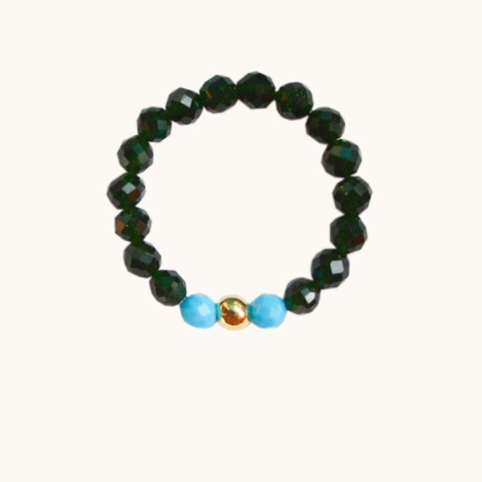 PE92 Pierścionek elastyczny z agatów i magnezytów oraz srebra pozłacanego 24K