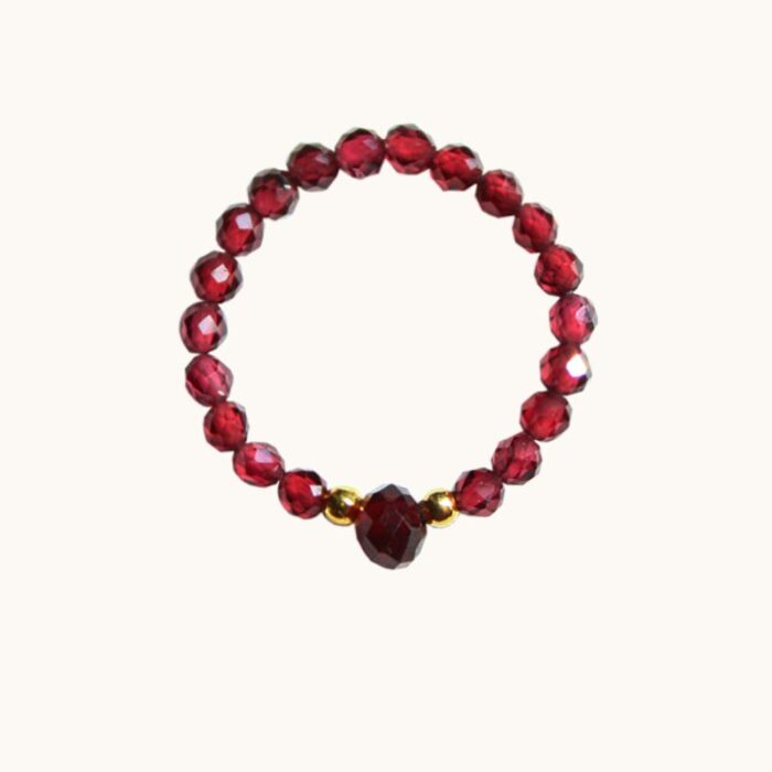 PE64 Pierścionek elastyczny z granatów oraz srebra pozłacanego 24K