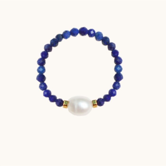 PE56 Pierścionek elastyczny z lapis lazuli oraz z perłą i srebrem pozłacanym 24K