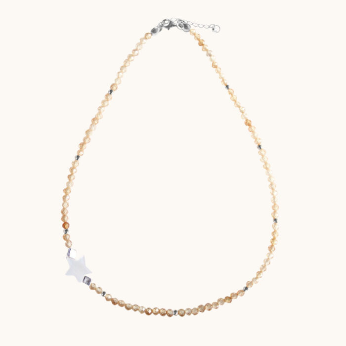 N80 NASZYJNIK Z CYRKONII I MASY PERŁOWEJ ORAZ SREBRA AG925