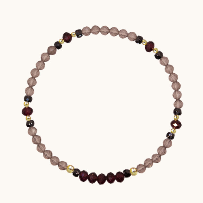 BDE118 Bransoletka elastyczna z kwarcu dymnego, granatów, cyrkonii oraz srebra pozłacanego 24K