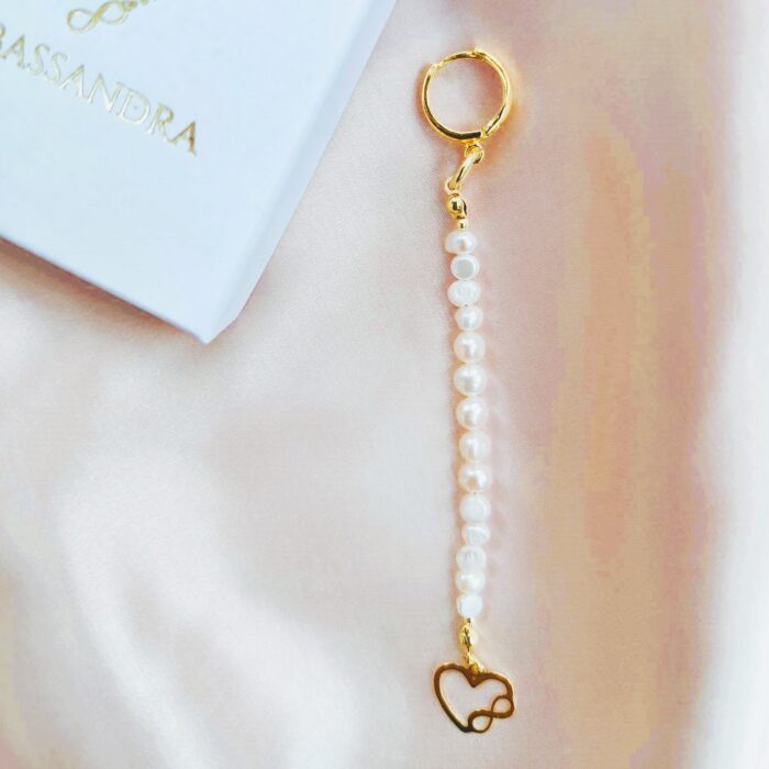 K45 Kolczyk z pereł i srebra pozłacanego 24K