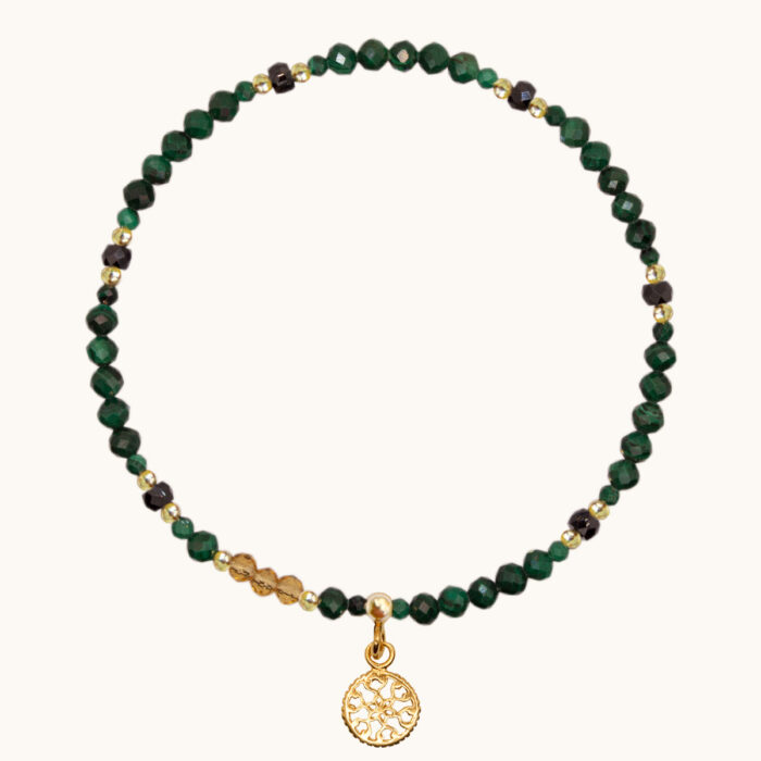 BDE119 Bransoletka elastyczna z malachitów, spieneli, cyrkonii oraz srebra pozłacanego 24K