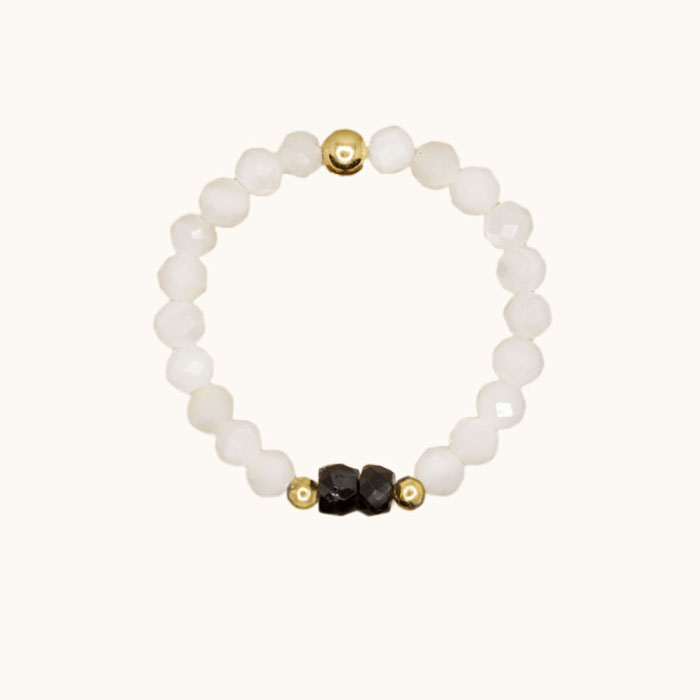 PE110 Pierścionek elastyczny z masy perłowej, cyrkonii i srebra pozłacanego 24K