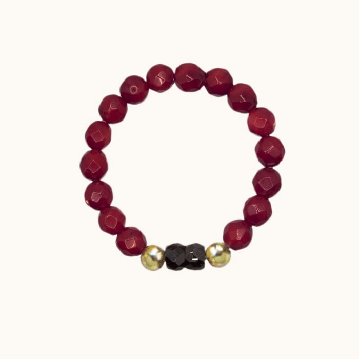 PE109 Pierścionek elastyczny z korala, cyrkonii i srebra pozłacanego 24K