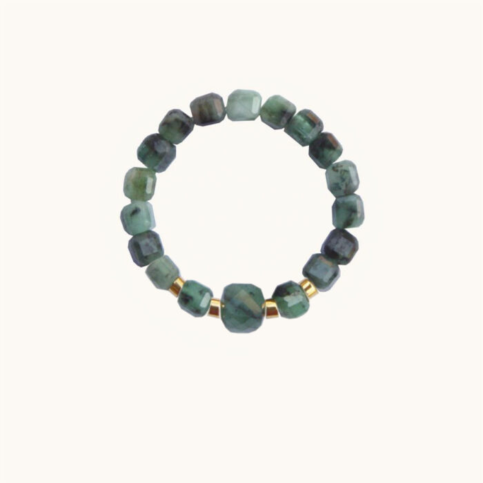 PE77 Pierścionek elastyczny ze szmaragdów oraz srebra pozłacanego 24K