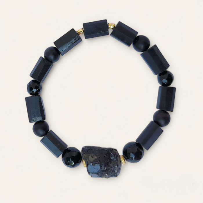 BME47 Bransoletka z turmalinów, onyksów, agatów oraz srebra z 18K złotem